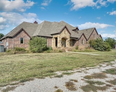 11445 Foutch Road - Photo Thumbnail 2