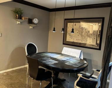 7908 E Solano Drive - Photo Thumbnail 4