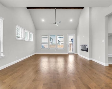 6657 Barnes Drive - Photo Thumbnail 11
