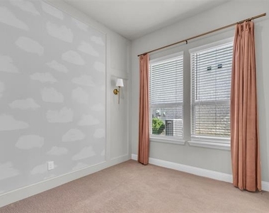 6657 Barnes Drive - Photo Thumbnail 24