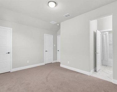 6657 Barnes Drive - Photo Thumbnail 32