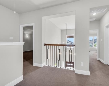 6657 Barnes Drive - Photo Thumbnail 30