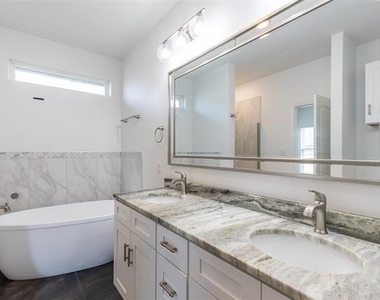273 Martis Way - Photo Thumbnail 18