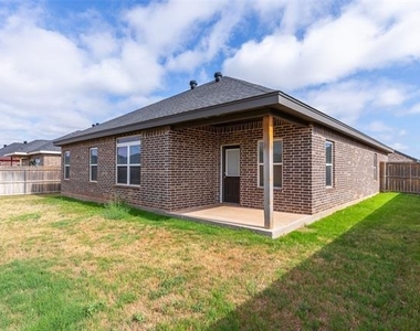 273 Martis Way - Photo Thumbnail 32