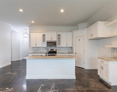 273 Martis Way - Photo Thumbnail 5