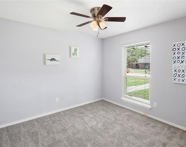 1533 Springaire Lane - Photo Thumbnail 7