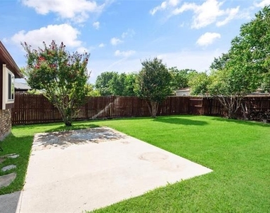 1533 Springaire Lane - Photo Thumbnail 14