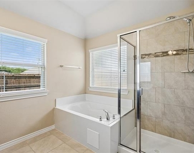 10016 Kemah Place - Photo Thumbnail 13