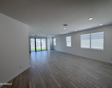 6991 W Pinnacle Vista Drive - Photo Thumbnail 8