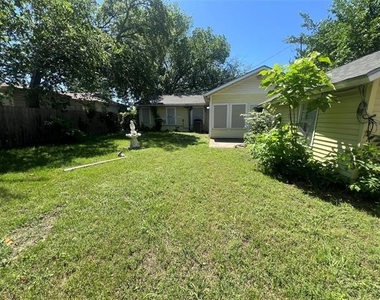 4233 Voncille Street - Photo Thumbnail 22