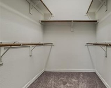 638 Devonshire Lane - Photo Thumbnail 28