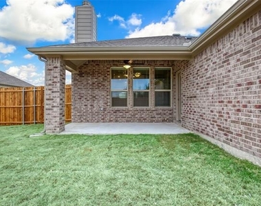 638 Devonshire Lane - Photo Thumbnail 33