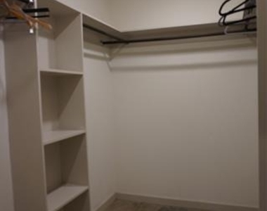 2811 Morning Avenue - Photo Thumbnail 7