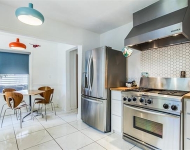 8619 Angora Street - Photo Thumbnail 12