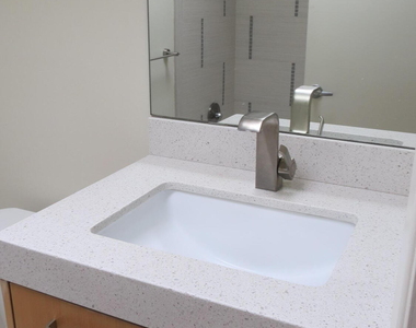 11440 N 65th Street - Photo Thumbnail 27