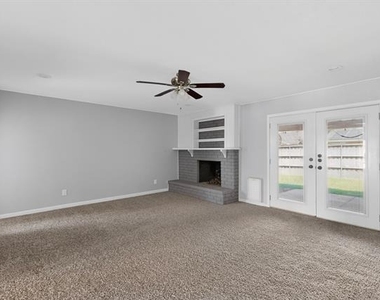 5160 N Colony Boulevard - Photo Thumbnail 9