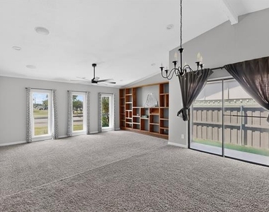 5160 N Colony Boulevard - Photo Thumbnail 6