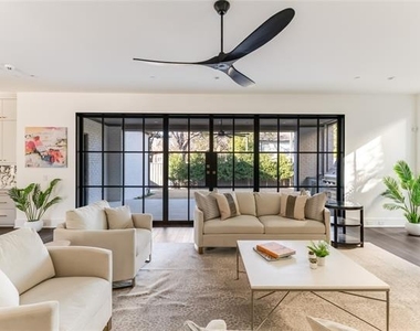 3220 Colgate Avenue - Photo Thumbnail 12