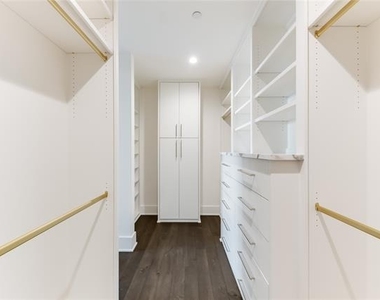 3220 Colgate Avenue - Photo Thumbnail 28
