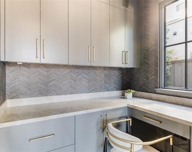 3220 Colgate Avenue - Photo Thumbnail 8