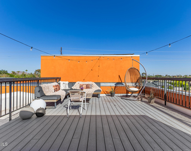2740 E Roma Avenue - Photo Thumbnail 36