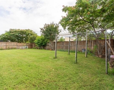 2324 Crestridge Drive - Photo Thumbnail 26