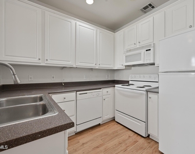 4455 E Paradise Village Parkway S - Photo Thumbnail 4