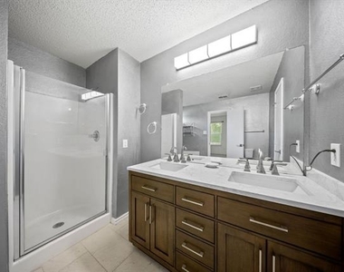 1444 Atkins Street - Photo Thumbnail 16