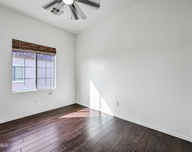 9233 E Neville Avenue - Photo Thumbnail 14