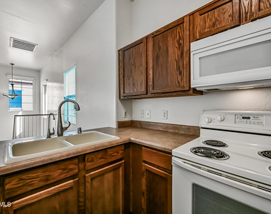 9233 E Neville Avenue - Photo Thumbnail 13