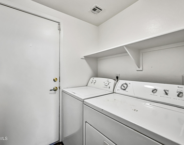 9233 E Neville Avenue - Photo Thumbnail 17
