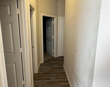 11421 Aspen Creek Drive - Photo Thumbnail 13