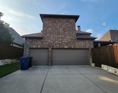10082 Drawbridge Drive - Photo Thumbnail 19