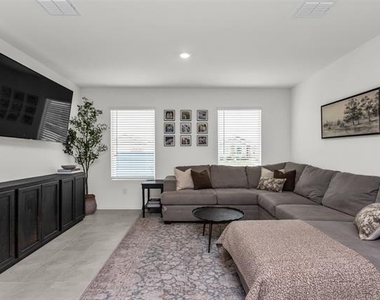 152 Thresher Lane - Photo Thumbnail 19