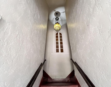 902 E Palm Lane - Photo Thumbnail 25