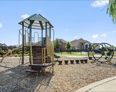 1113 Granger Drive - Photo Thumbnail 39