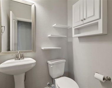 1113 Granger Drive - Photo Thumbnail 29