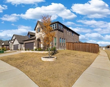 1113 Granger Drive - Photo Thumbnail 1
