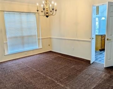 10610 Nashville Drive - Photo Thumbnail 2