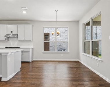 1104 Milfoil Drive - Photo Thumbnail 8