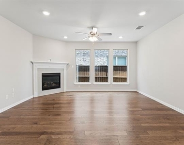 1104 Milfoil Drive - Photo Thumbnail 4