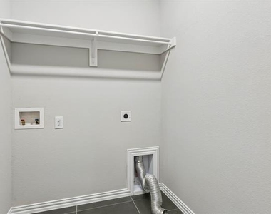 1104 Milfoil Drive - Photo Thumbnail 19
