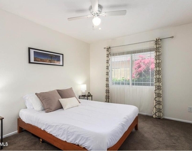 4825 E Andora Drive - Photo Thumbnail 31