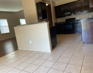 2613 Bretton Wood Drive - Photo Thumbnail 7
