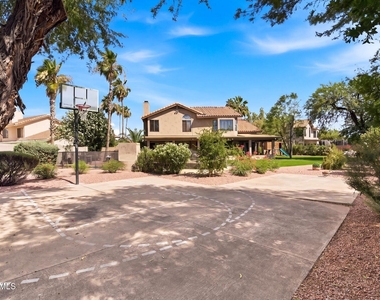 12780 N 94th Place - Photo Thumbnail 26