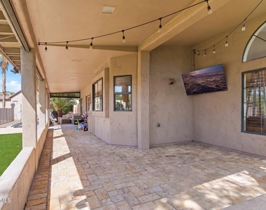 12780 N 94th Place - Photo Thumbnail 21