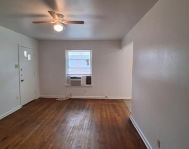 3019 Avon Street - Photo Thumbnail 14