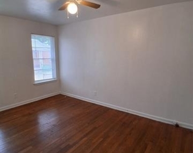 3019 Avon Street - Photo Thumbnail 19