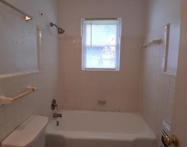 3019 Avon Street - Photo Thumbnail 12