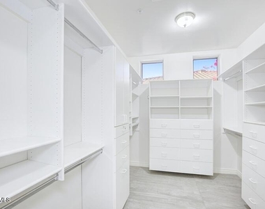 11934 E Sand Hills Road - Photo Thumbnail 27